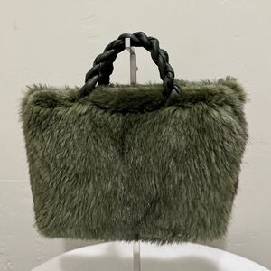 Handmade Real Beaver Fur with Sheepskin Braided Handles ToteâBag/Crossbody
